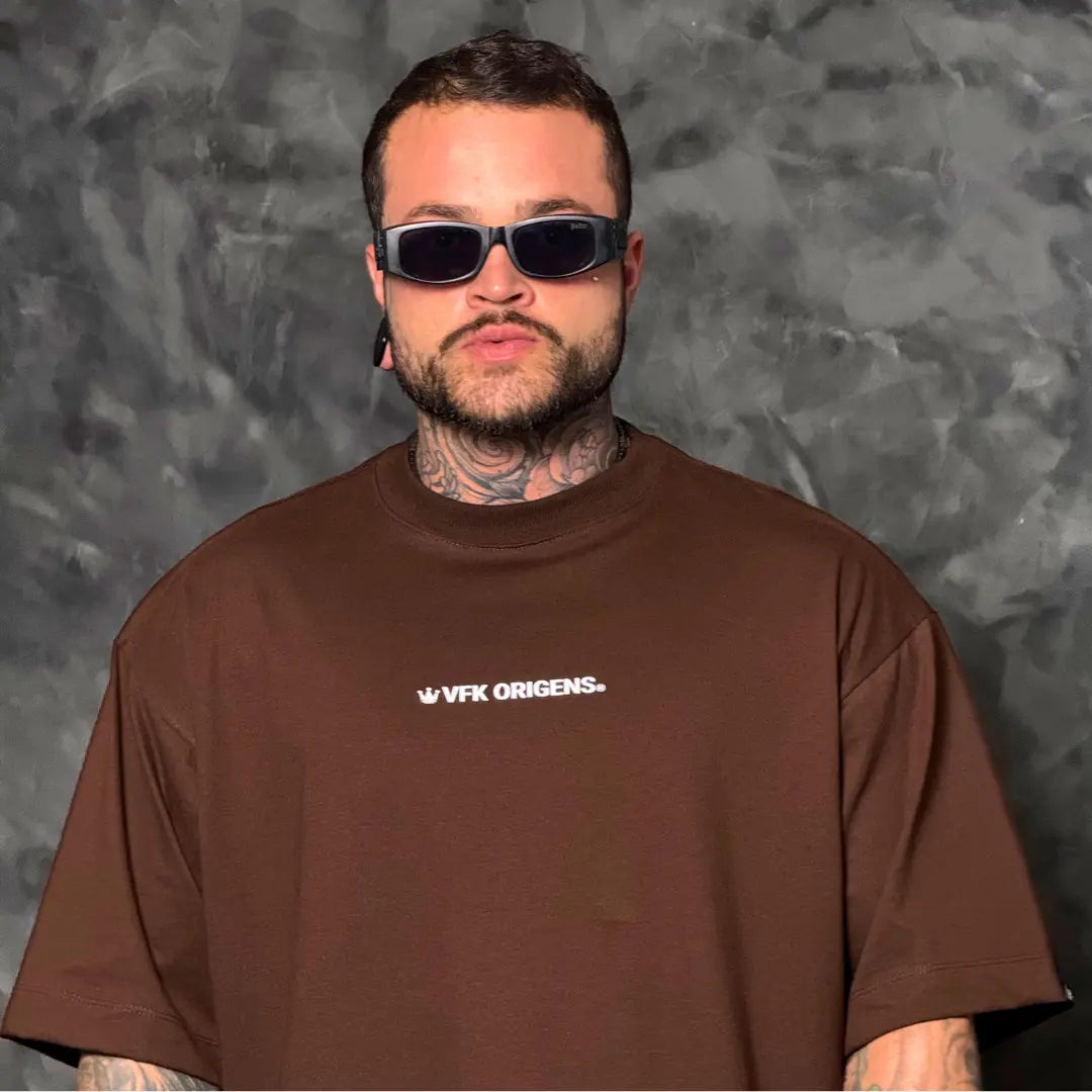 Camiseta Oversized Origins Royal Marrom