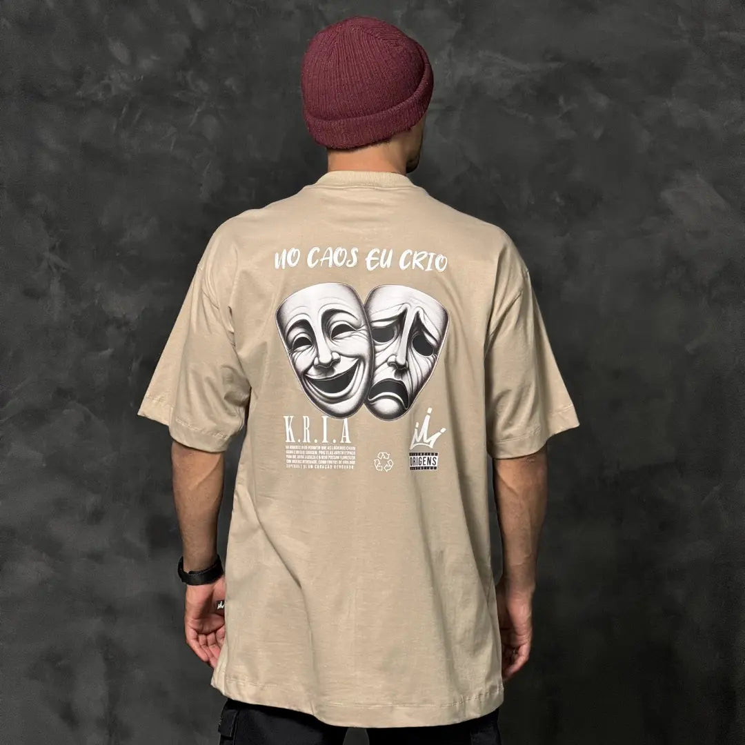 Camiseta Oversized No Caos Eu Crio Bege