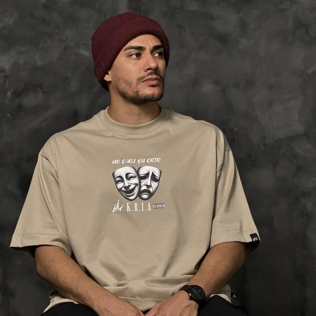 Camiseta Oversized No Caos Eu Crio Bege