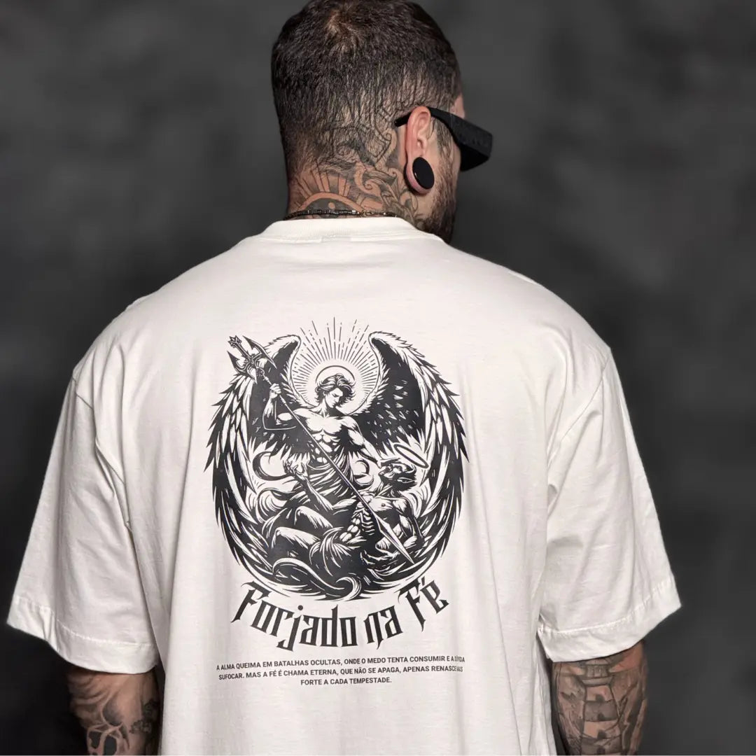 Camiseta Oversized Forjado na Fé Off-White