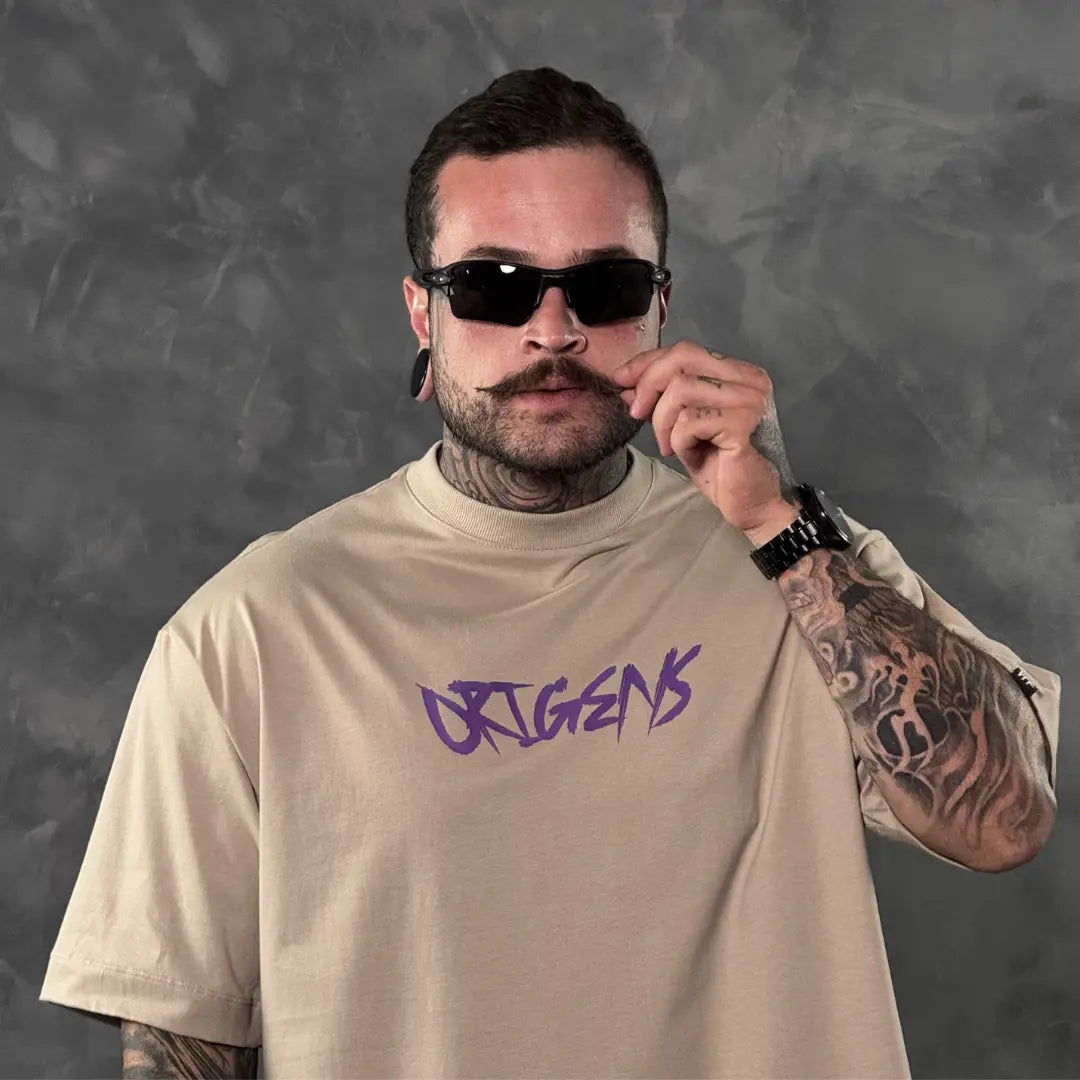 Camiseta Oversized Masked Up Bege