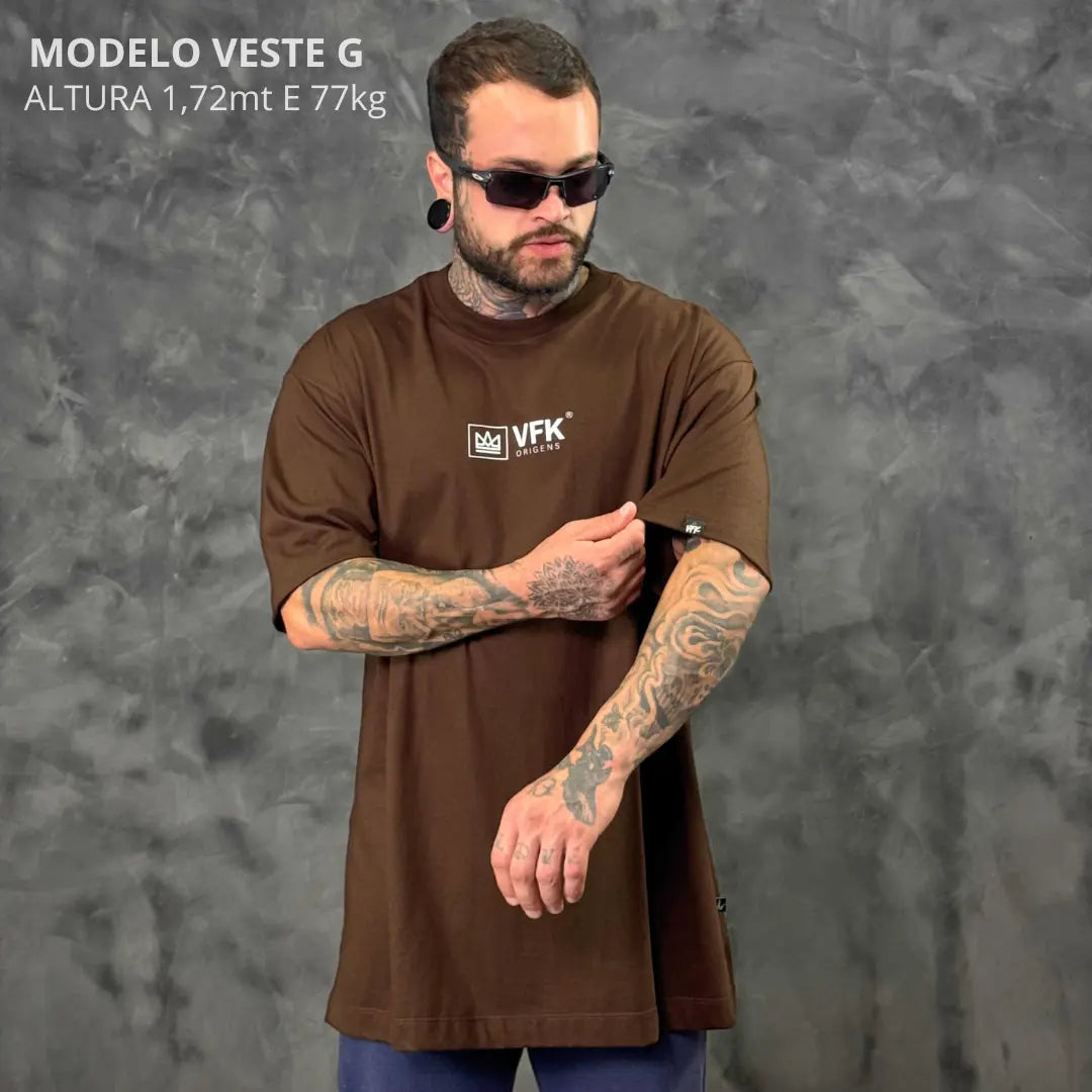 Camiseta Oversized Essência Marrom