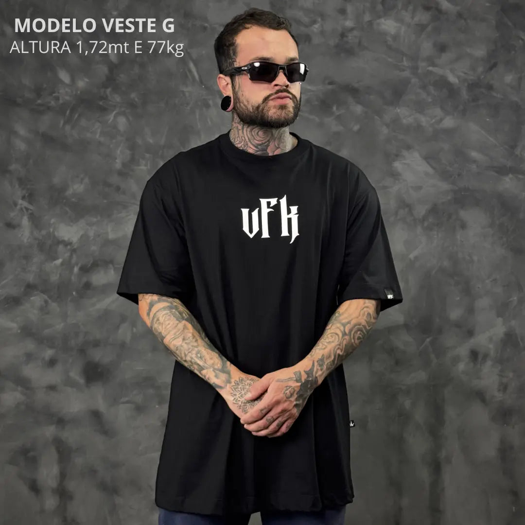Camiseta Oversized Forjado na Fé Preto