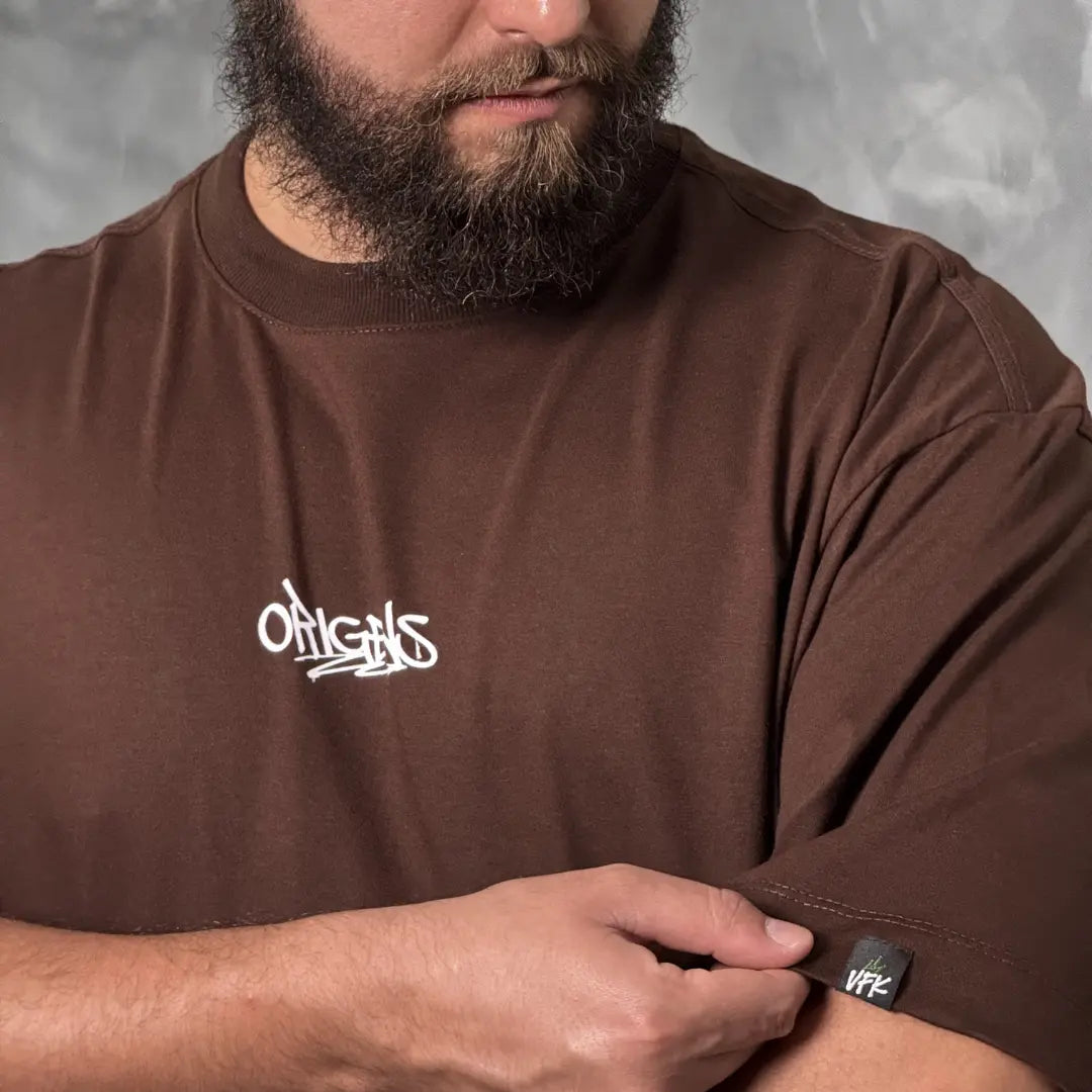 Camiseta Oversized Graffiti Marrom