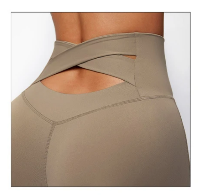 Short Esportivo com Detalhe no Cós Modern Yara