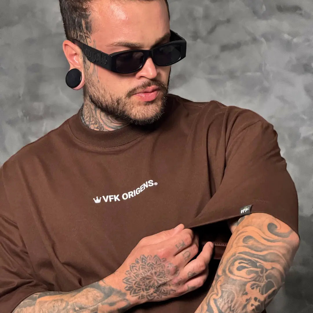 Camiseta Oversized Origins Royal Marrom