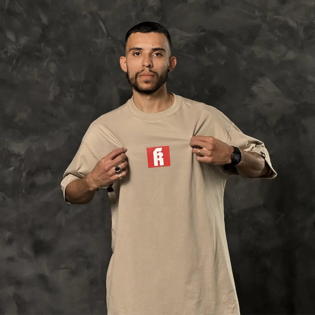 Camiseta Oversized Red Code Bege