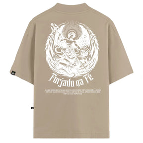 Camiseta Oversized Forjado na Fé Bege