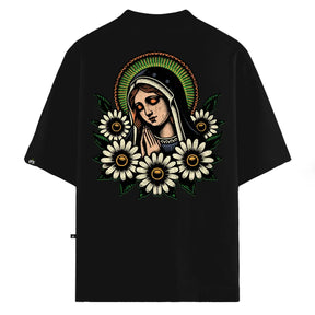 Camiseta Oversized Santa Preto