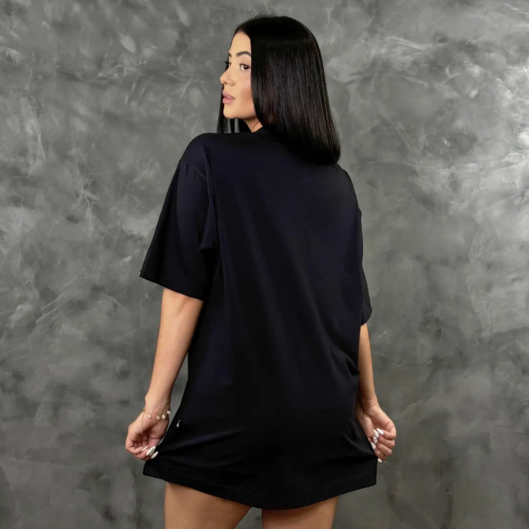 Camiseta Oversized Simple Preto