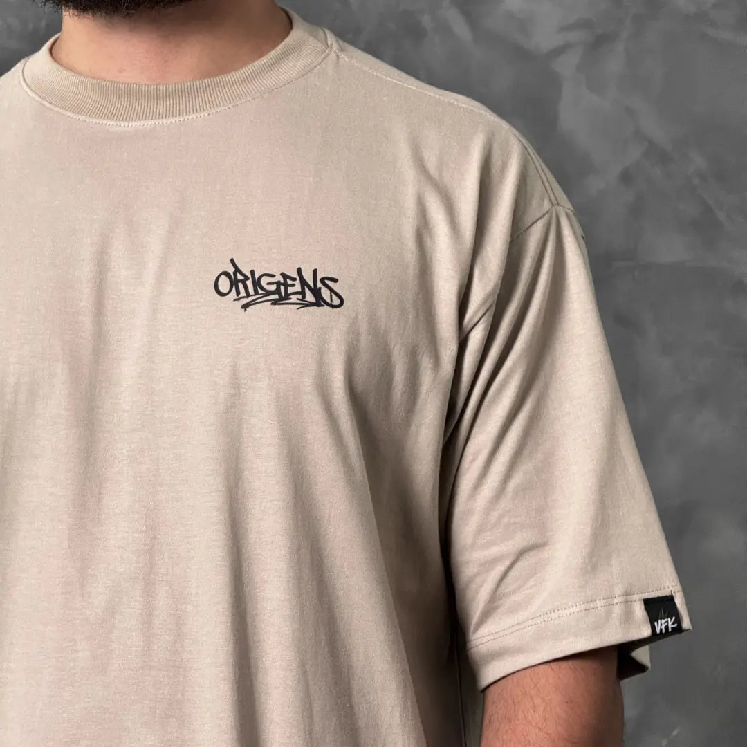 Camiseta Oversized Graffiti Left Bege