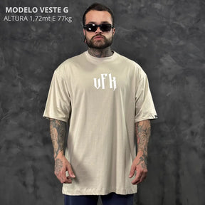 Camiseta Oversized Forjado na Fé Bege