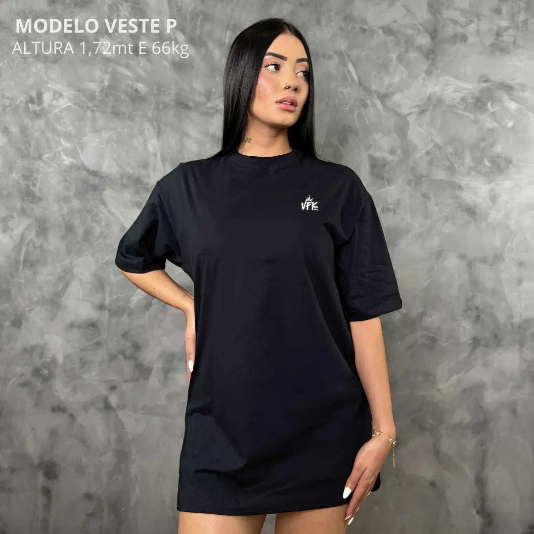 Camiseta Oversized Simple Preto