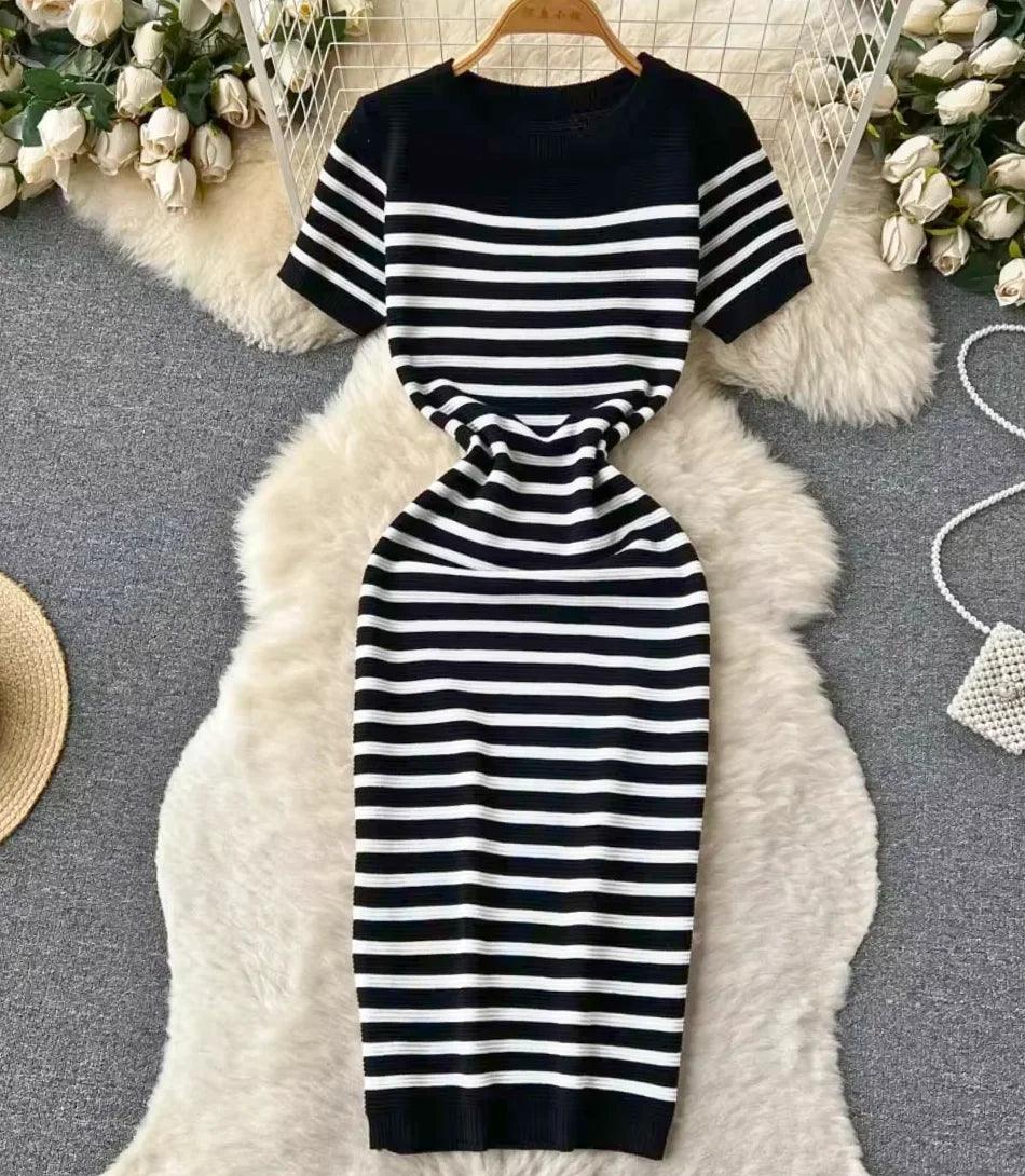 Vestido Feminino Tricot Canelado Listrado Justo Verão | Neli