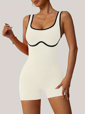 Macaquinho Esportivo Canelado Modern Sasha