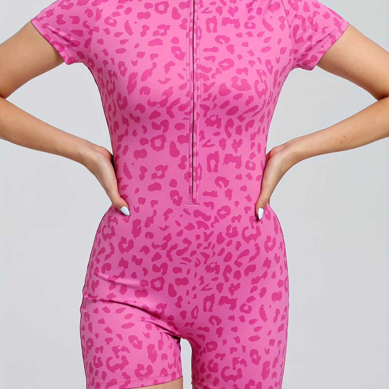 Macaquinho Esportivo Animal Print Modern Ísis