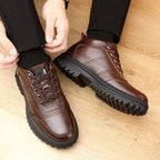 Bota Masculina em Couro Acolchoada Montvani MV049