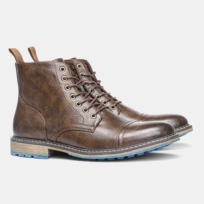 Bota Masculina em Couro Montvani MV156