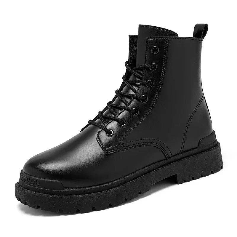 Bota Masculina em Couro Montvani MV047