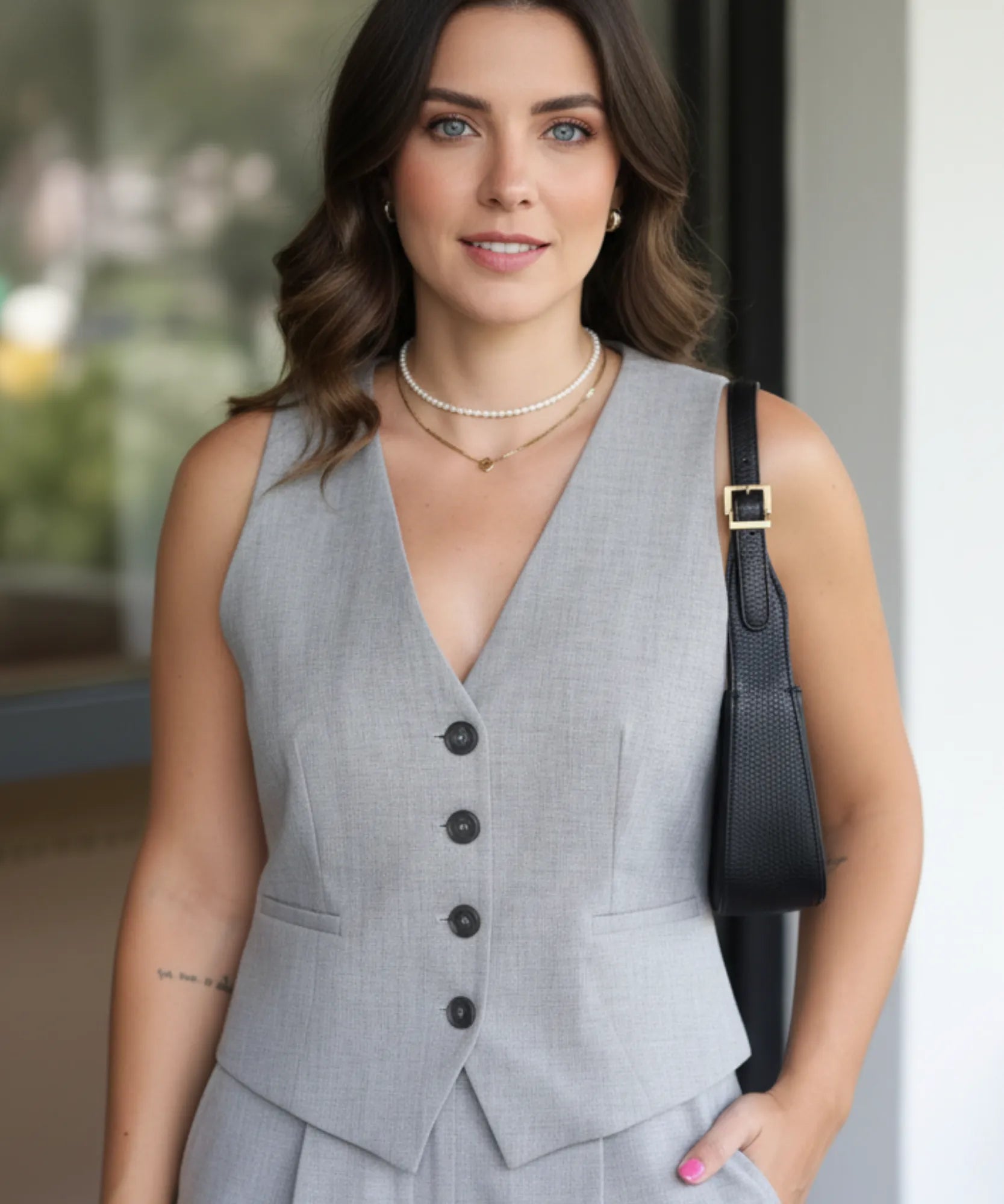 Conjunto Feminino Alfaiataria Colete e Short Linho | Fefa