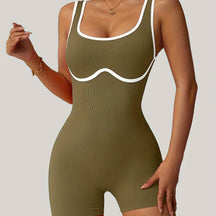 Macaquinho Esportivo Canelado Modern Sasha